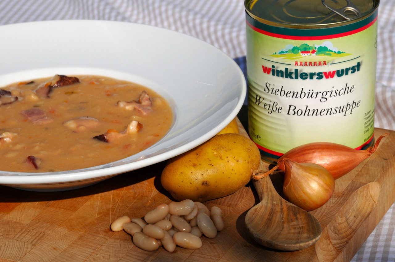 Siebenbürgische Weisse Bohnensuppe und Schweinefleisch (hausgemacht) unter Gläser und Konserven > Hausgemachte Suppen