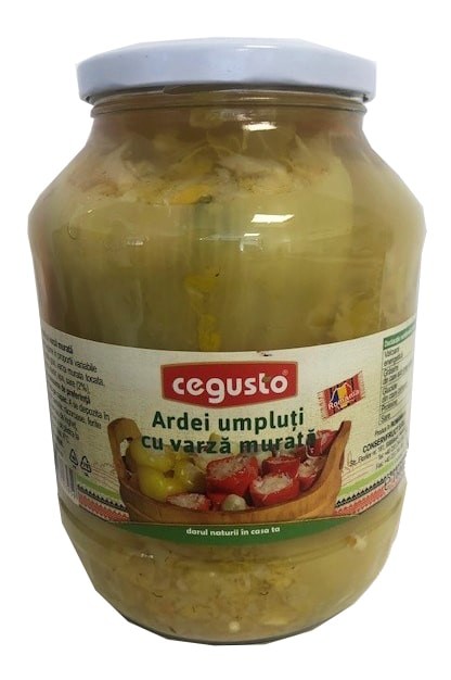 Mit Sauerkraut gefüllte Paprikaschote im Glas (Ardei umpluti cu varza murata )